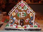making_gingerbread_houses_at_the_Monettes06_017.jpg